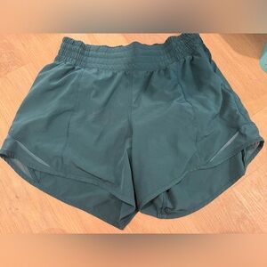 Lululemon short size 6